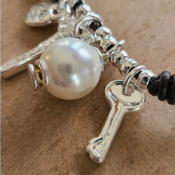 Uno de 50 Bracelet - Manojito - Brans New - Picture 8 of 13